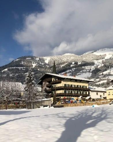 Landhotel Steindlwirt ดอร์ฟกาชไตน์ ภายนอก รูปภาพ