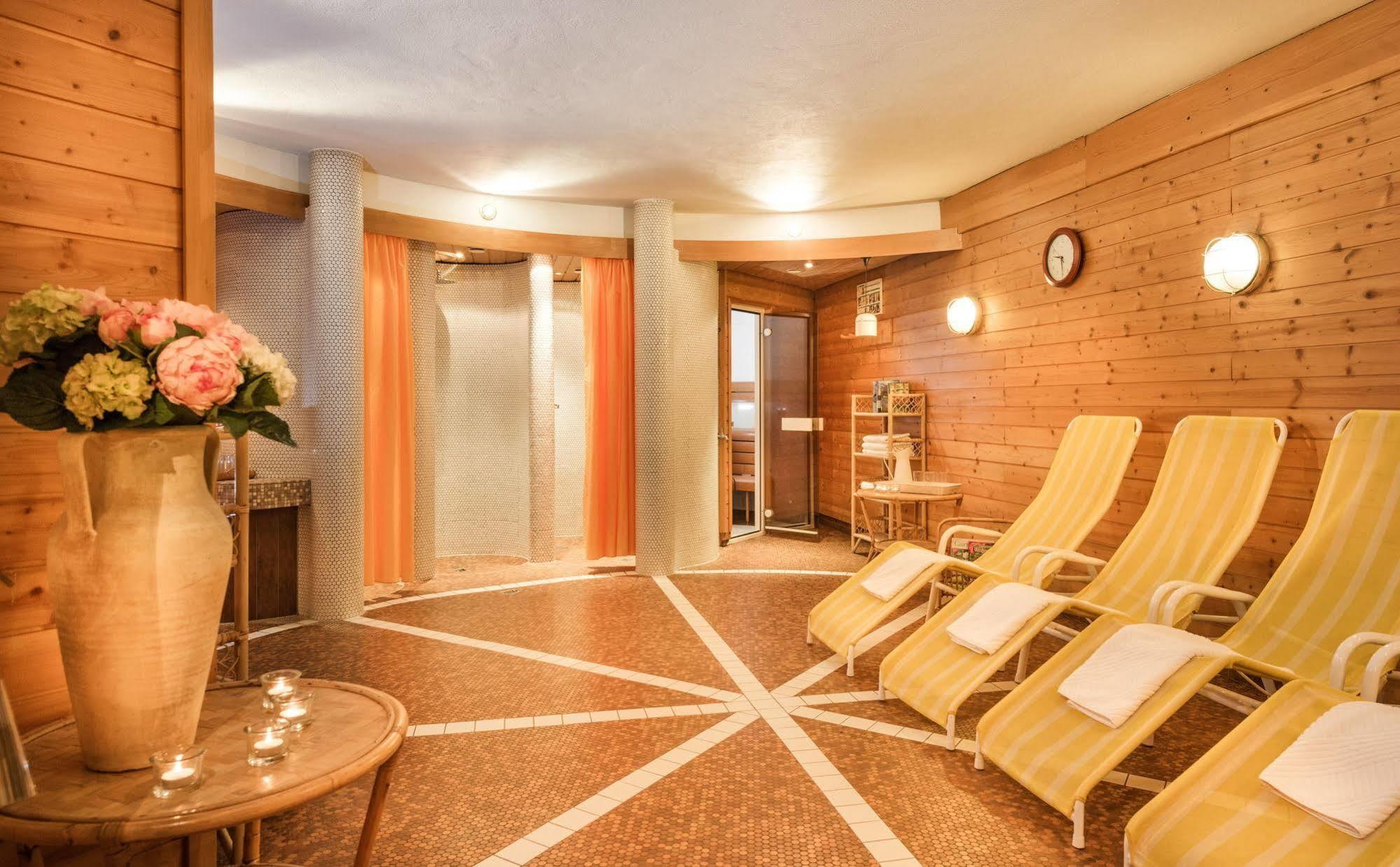 Landhotel Steindlwirt ดอร์ฟกาชไตน์ ภายนอก รูปภาพ